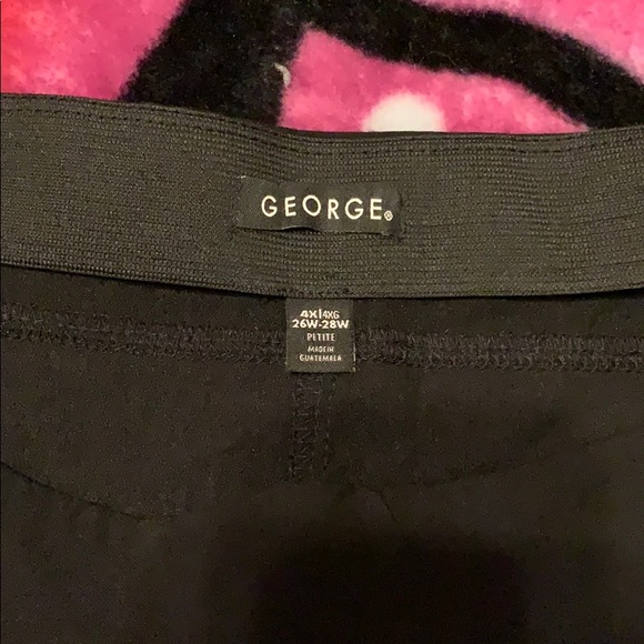 Plus size pants - Picture 3 of 3